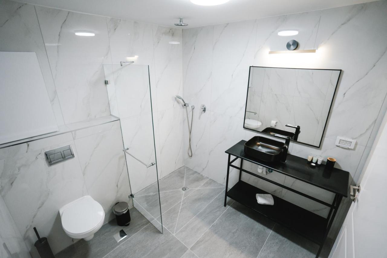 Unique Hotel Ашдод Екстер'єр фото